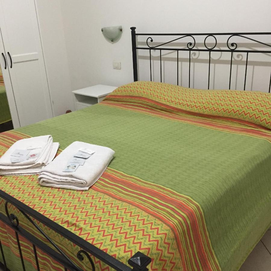 Dogana Bed & Breakfast Syracuse Bagian luar foto